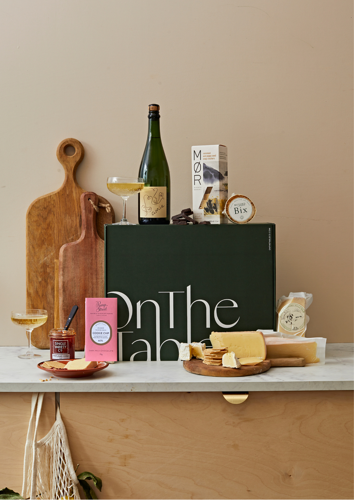 British Cheese and Fancy Fizz Gift Box
